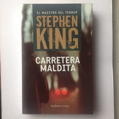Libro usado en venta: Carretera maldita de Stephen King; editorial Sudamericana impreso en 2010 realizamos envios a todo el mundo.1