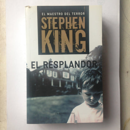 Libro usado en venta: El resplandor de Stephen King; editorial Sudamericana impreso en 2010 realizamos envios a todo el mundo.1