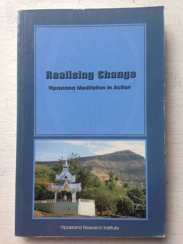 Libro usado en venta: Vipassana Meditation in action de Realising Change; editorial Vipassana Research Institute impreso en 2014.1