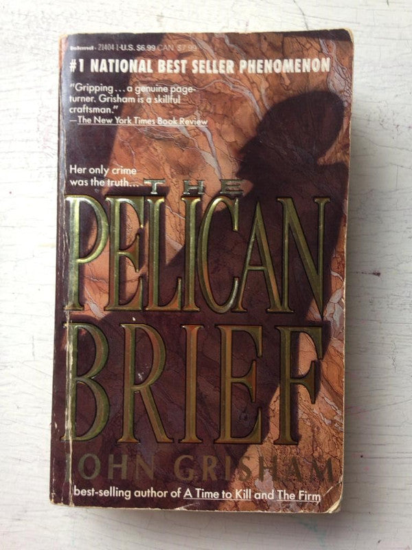 Libro usado en venta: The Pelican brief de John Grisham; editorial Island Books impreso en 1992 realizamos envios a todo el mundo.1