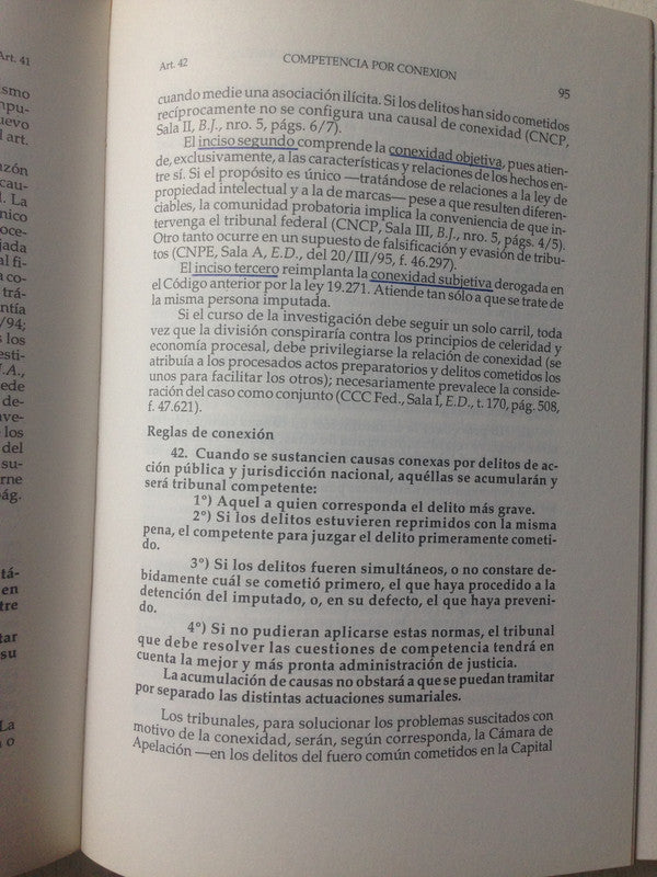 Libro usado en venta: Teoria general del contrato de Jorge Mosset Iturraspe; editorial Orbir impreso en 1970 realizamos envios a todo el mundo.2