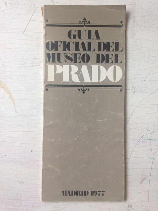Libro usado en venta: Guia oficial del Museo del Prado; editorial Patronato Nacional del Museo impreso en 1977 realizamos envios a todo el mundo.1