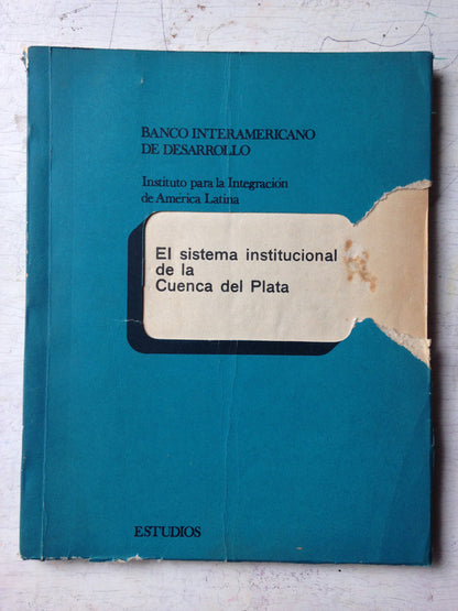 Libro usado en venta: El sistema institucional de la Cuenca del Plata; editorial Estudios realizamos envios a todo el mundo.1