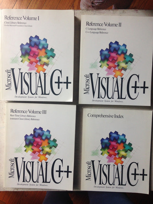 Libro usado en venta: Microsoft Visual C++ Version 1.0 (4 Volumenes); editorial Microsoft impreso en 1993 realizamos envios a todo el mundo.1
