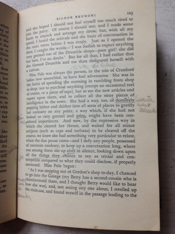 Libro usado en venta: Cranford de Elizabeth C. Gaskell; editorial Longman impreso en 1962 realizamos envios a todo el mundo.3