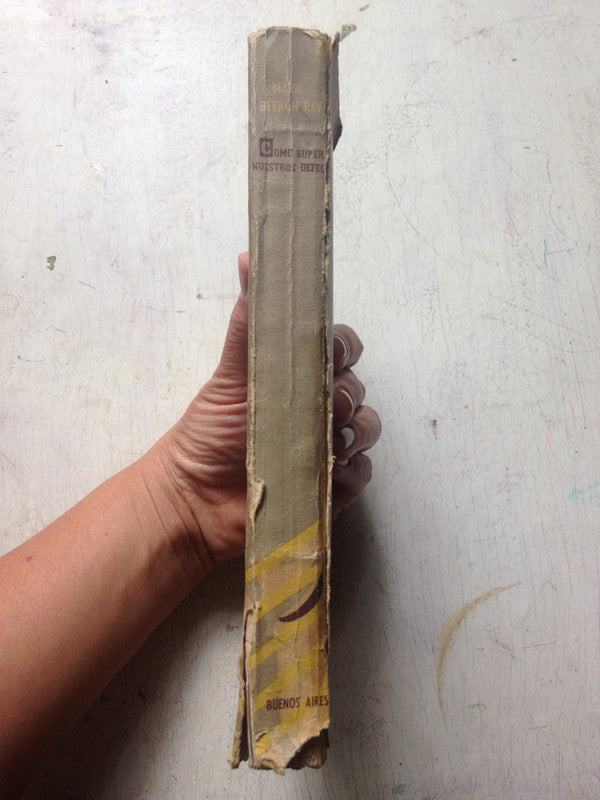 Libro usado en venta: Les propheties a travers les siecles de Henry James Forman; editorial Payot impreso en 1941 realizamos envios a todo el mundo.2