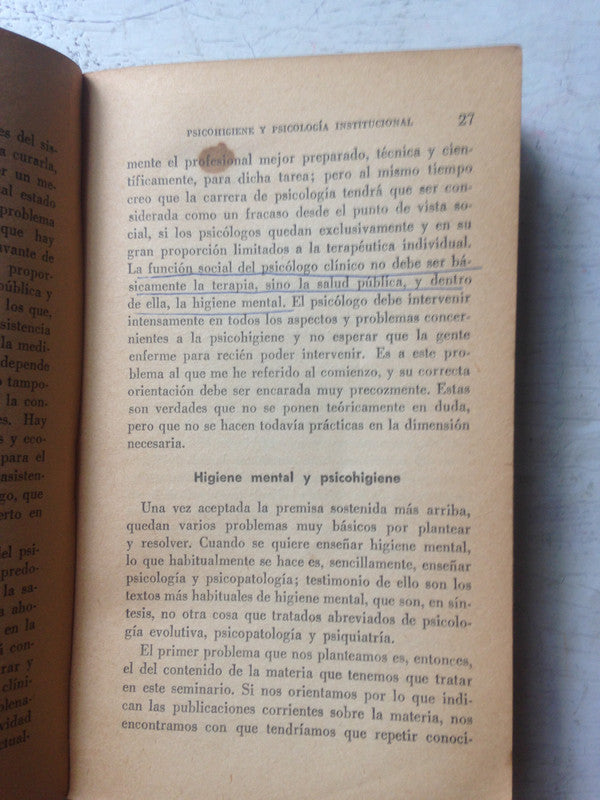 Libro usado en venta: Psiquiatria y antipsiquiatria de David Cooper; editorial Paidos impreso en 1972 realizamos envios a todo el mundo.2