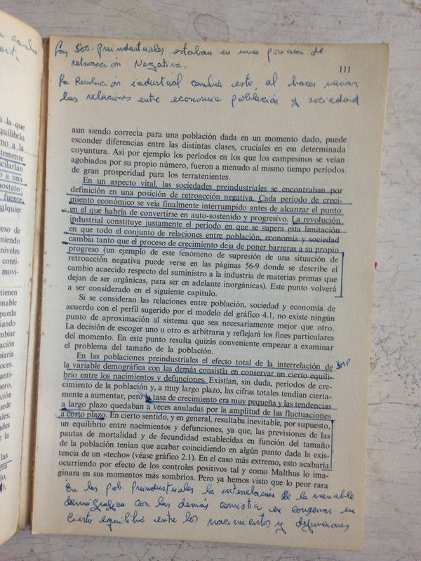 Libro usado en venta: Miradas peregrinas de Julio Larraburu; editorial Prueba de Galera impreso en 1998 realizamos envios a todo el mundo.2