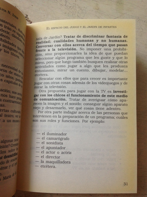 Libro usado en venta: El espacio del juego y el jardin de infantes de Claudia R. Olarieta - Silvia N. Itkin; editorial Humanitas impreso en 1993.3
