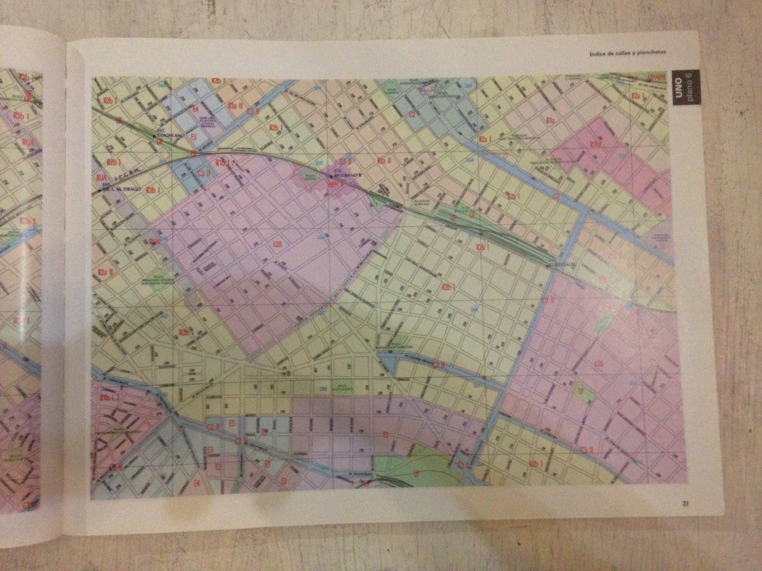 Libro usado en venta: Los indocubanos de Onelio Jorge Cardoso; editorial Gente Nueva impreso en 1981 realizamos envios a todo el mundo.2