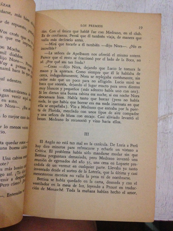 Libro usado en venta: Los premios de Julio Cortazar; editorial Sudamericana impreso en 1975 realizamos envios a todo el mundo.3