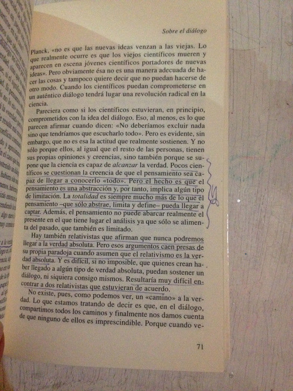 Libro usado en venta: Sobre el dialogo de David Bohm; editorial Kairos impreso en 2001 realizamos envios a todo el mundo.3