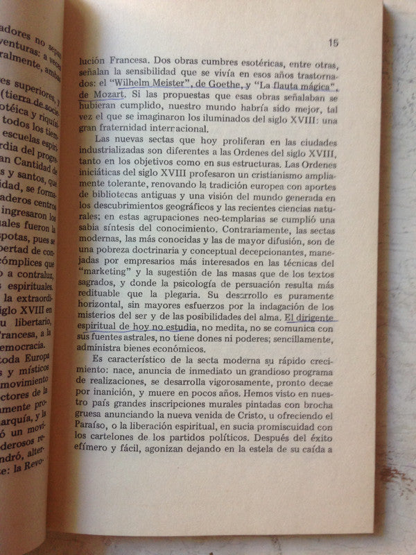 Libro usado en venta: Cuida tu salud en el avion de Glenda Baum; editorial RBA impreso en 2004 realizamos envios a todo el mundo.2