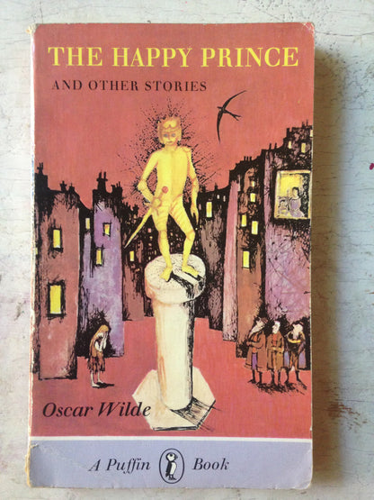 Libro usado en venta: The happy prince and other stories de Oscar Wilde; editorial Puffin Books impreso en 1983 realizamos envios a todo el mundo.1