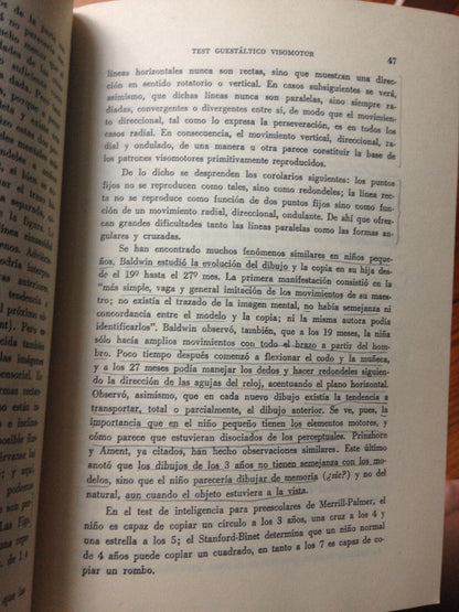 Libro usado en venta: El test guestaltico visomotor - Uso y aplicaciones clinicas de Lauretta Bender; editorial Paidos impreso en 1984.3