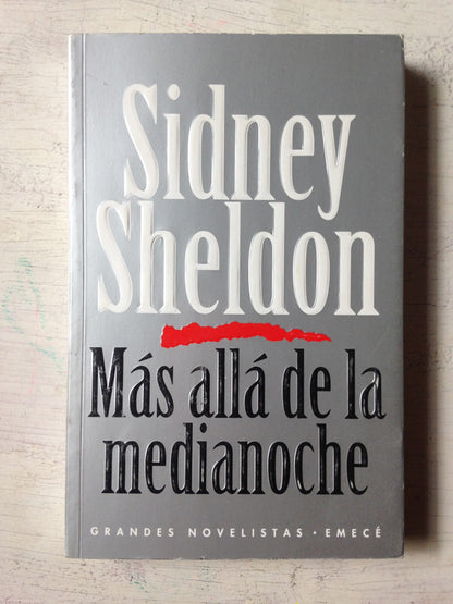Libro usado en venta: Mas alla de la medianoche de Sidney Sheldon; editorial Emece impreso en 1992 realizamos envios a todo el mundo.1