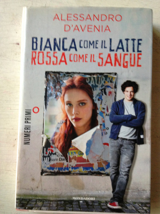 Libro usado en venta: Bianca come il latte, Rossa come il sangue de Alessandro D'Avenia; editorial Mondadori impreso en 2010 envios a todo el mundo.1