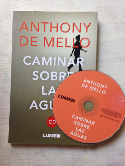 Libro usado en venta: Caminar sobre las aguas de Anthony de Mello; editorial Lumen impreso en 1993 realizamos envios a todo el mundo.1