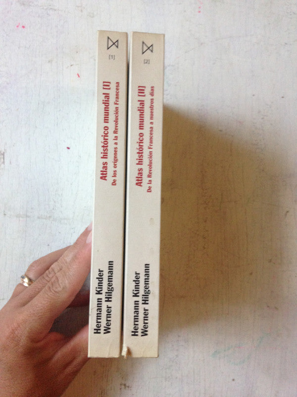 Libro usado en venta: Ivanhoe de Walter Scott; editorial Altaya impreso en 2005 realizamos envios a todo el mundo.2