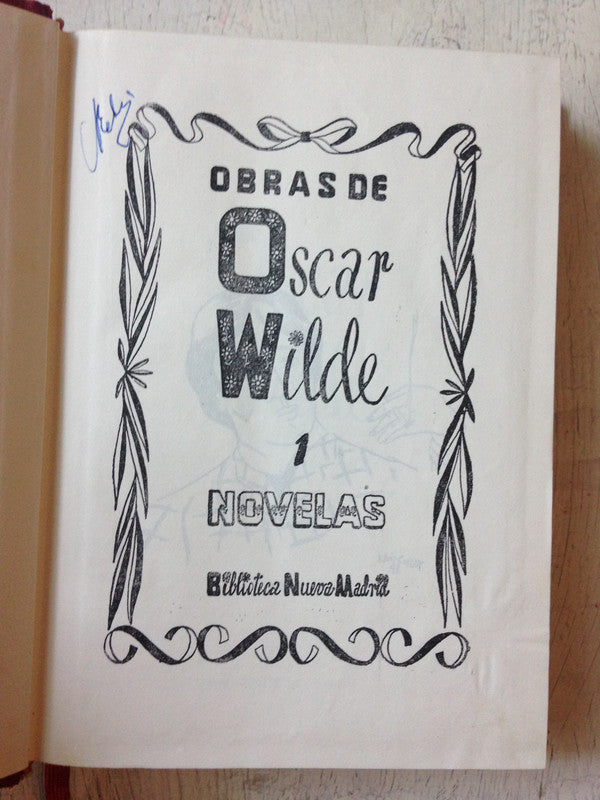 Libro usado en venta: Obras de Oscar Wilde 1 - Novelas de Oscar Wilde; editorial Biblioteca Nueva impreso en 1951 realizamos envios a todo el mundo.1