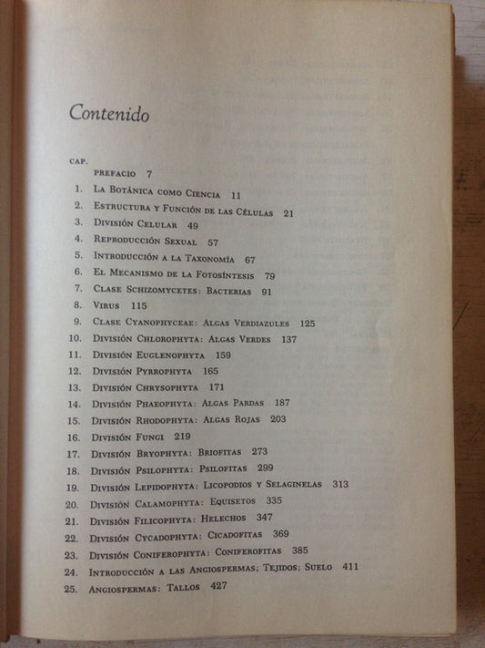 Libro usado en venta: Bicentenario de la Revolucion de Mayo de Tulio Ortiz; editorial Facultad de Derecho impreso en 2010 envios a todo el mundo.2