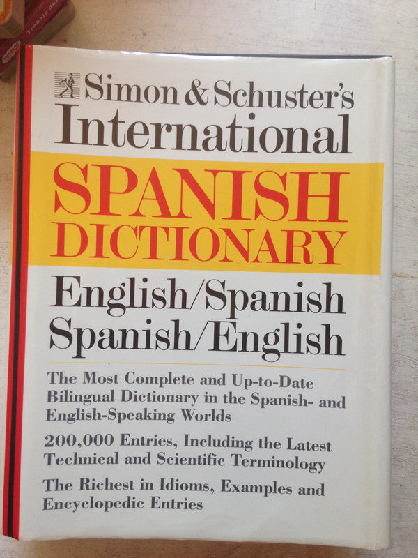 Libro usado en venta: English/Spanish - Spanish/English de Spanish Dictionary; editorial Simon and Schuster realizamos envios a todo el mundo.1