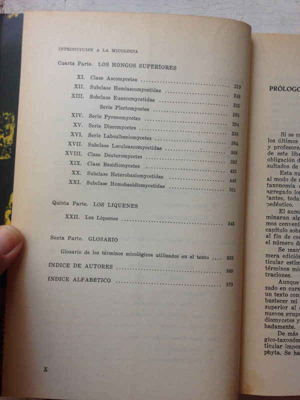 Libro usado en venta: Introduccion a la micologia de Constantine J. Alexopoulos; editorial Eudeba impreso en 1979 realizamos envios a todo el mundo.3