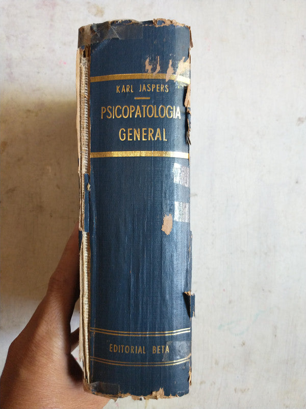 Libro usado en venta: Decada; editorial Phaidon impreso en 2010 realizamos envios a todo el mundo.2