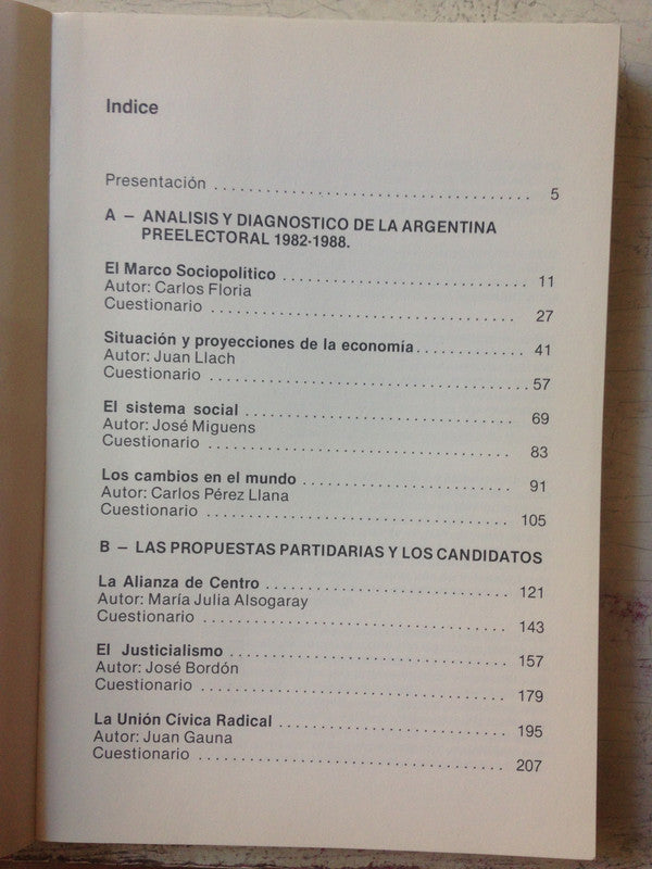 Libro usado en venta: La batalla de los Trusts de H. Peyret; editorial Eudeba impreso en 1963 realizamos envios a todo el mundo.2
