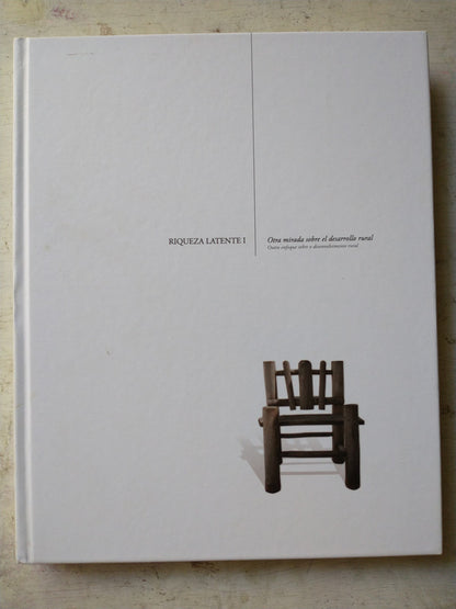 Libro usado en venta: Riqueza latente 1 de Santiago Hynes; editorial MAGyP impreso en 2013 realizamos envios a todo el mundo.1
