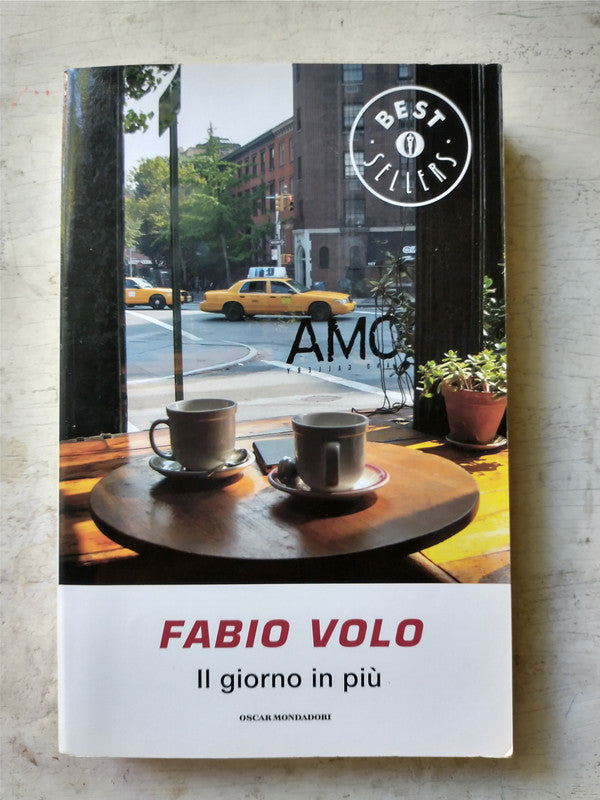 Libro usado en venta: ll giorno in piu de Fabio Volo; editorial Mondadori impreso en 2011 realizamos envios a todo el mundo.1