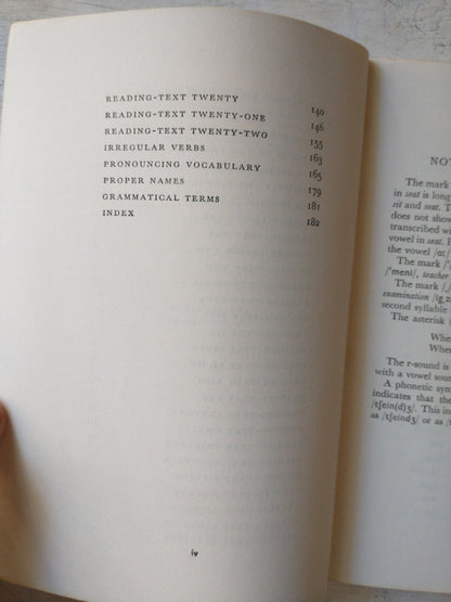 Libro usado en venta: Oxford progressive english alternative course - Book A de A. S. Hornby and R. Mackin; Oxford University Press impreso en 19691.3