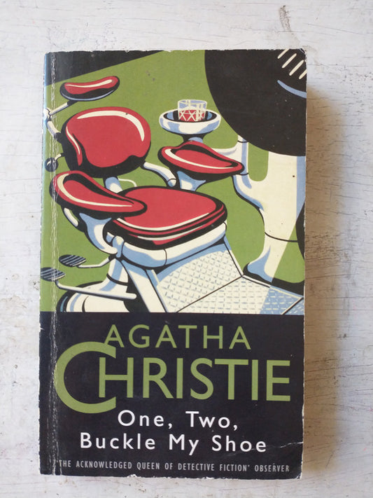 Libro usado en venta: One, two, Buckle my shoe de Agatha Christie; editorial HarperCollins impreso en 1994 realizamos envios a todo el mundo.1