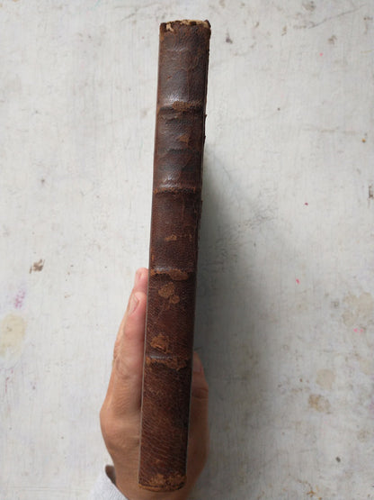 Libro usado en venta: Methode pratique de divination chinoise par le "Yi-king"; editorial Les editions Vega impreso en 1950 envios a todo el mundo.3