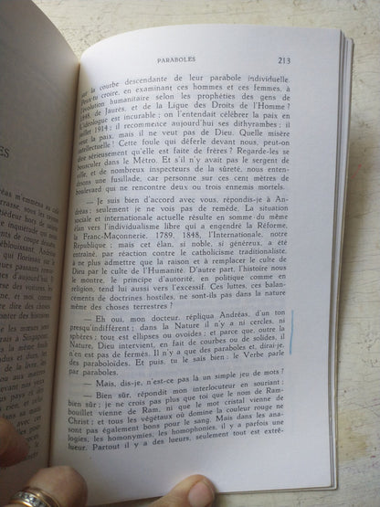 Libro usado en venta: Initiations de Sedir; editorial Amities Spirituelles realizamos envios a todo el mundo.3