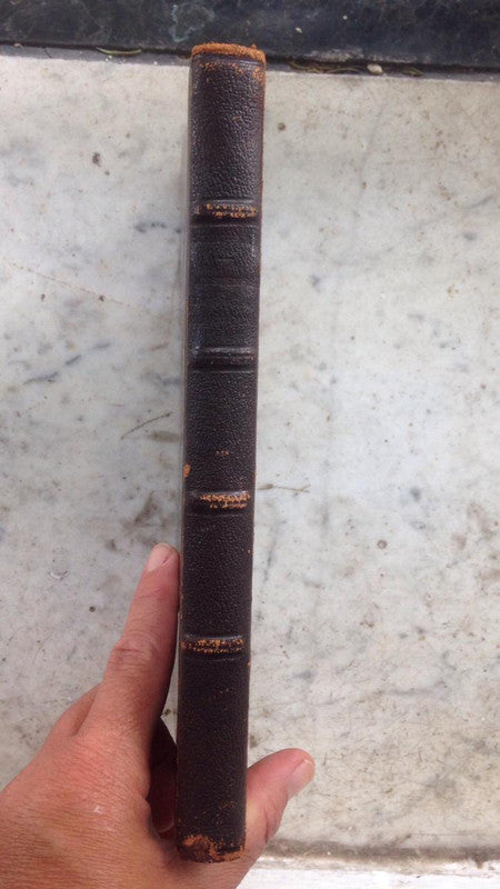 Libro usado en venta: Mysteres et oracles helleniques de Thassilo de Scheffer; editorial Payot impreso en 1943 realizamos envios a todo el mundo.3