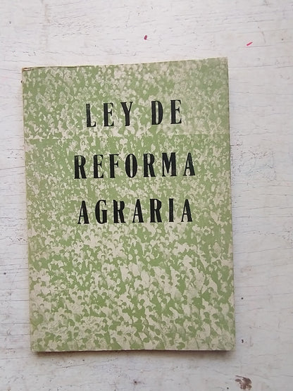 Libro usado en venta: Ley de reforma agraria 17716; editorial Inca S. A. realizamos envios a todo el mundo.1