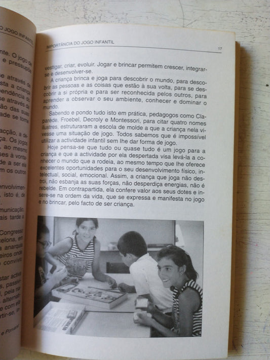 Libro usado en venta: Violeta clandestina de Maria Gabriela Ini; editorial Marmol Izquierdo impreso en 2011 realizamos envios a todo el mundo.2
