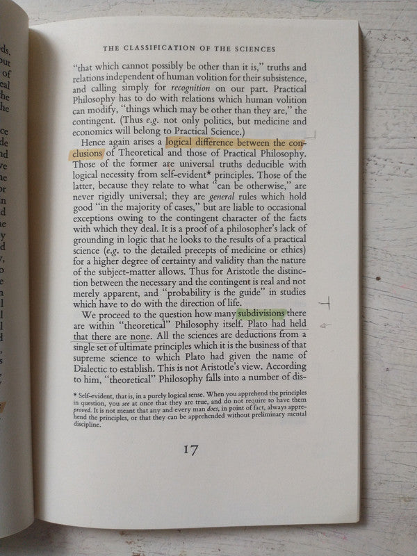 Libro usado en venta: Aristotle de A. E. Taylor; editorial Dover Publications impreso en 1955 realizamos envios a todo el mundo.4