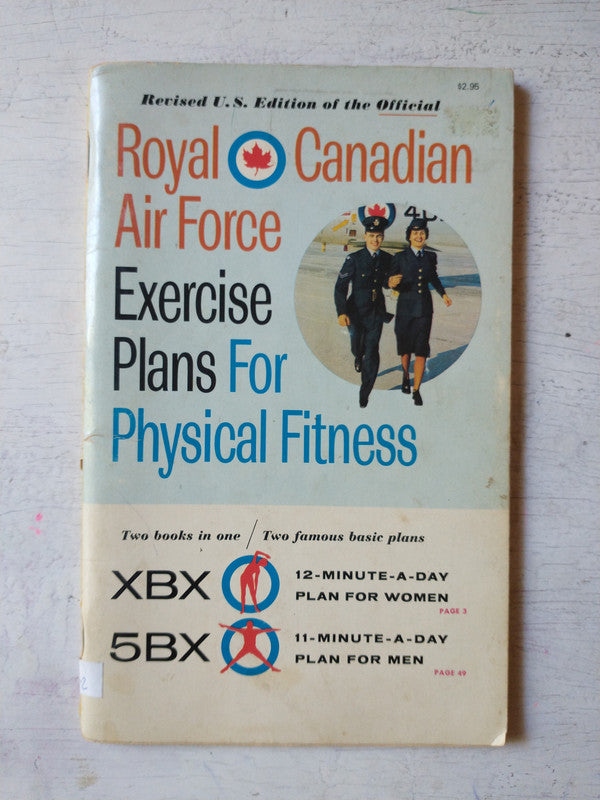Libro usado en venta: Royal Canadian Air force - Exercise plans; editorial Crown impreso en 1962 realizamos envios a todo el mundo.1