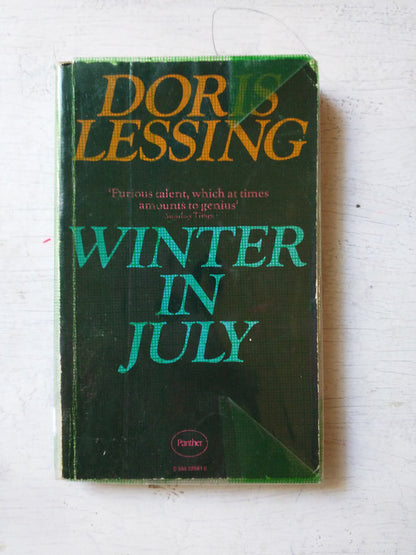 Libro usado en venta: Winter in july de Doris Lessing; editorial Granada impreso en 1979 realizamos envios a todo el mundo.1