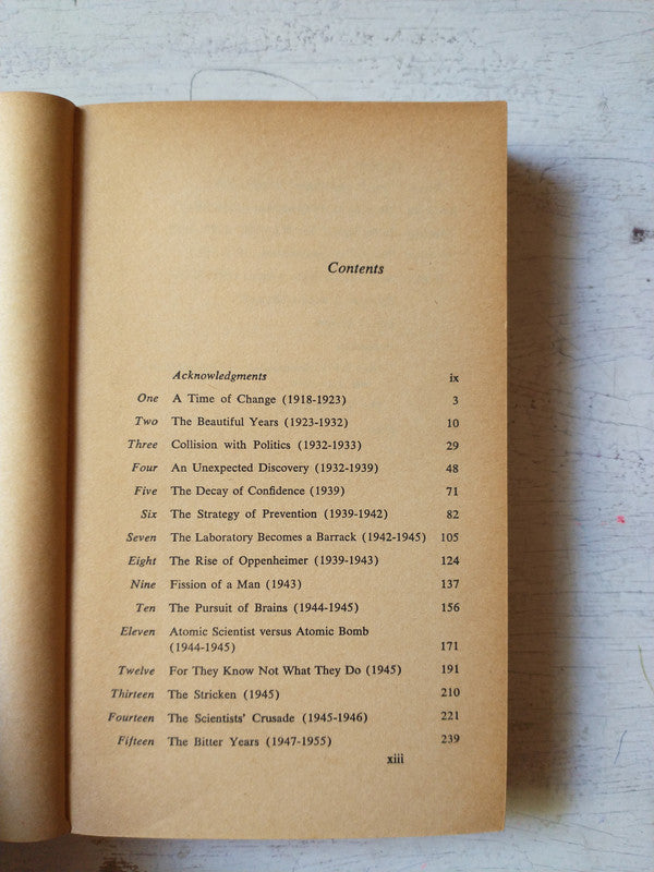 Libro usado en venta: My life and hard times de James Thurber; editorial Bantam impreso en 1961 realizamos envios a todo el mundo.2