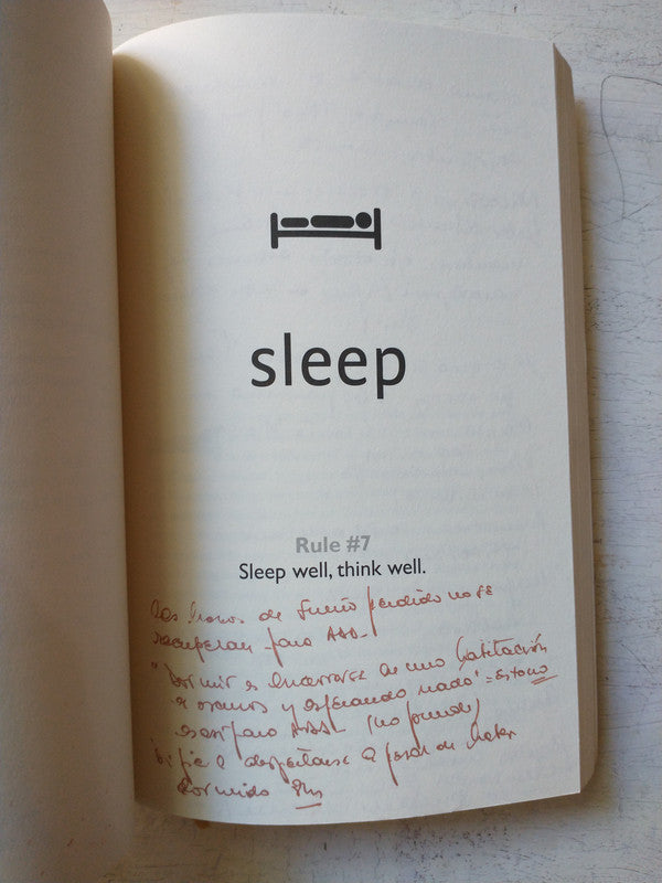 Libro usado en venta: Brain rules - 12 principles for Surviving and thriving at work de John Medina; editorial Pear Press impreso en 2008.3