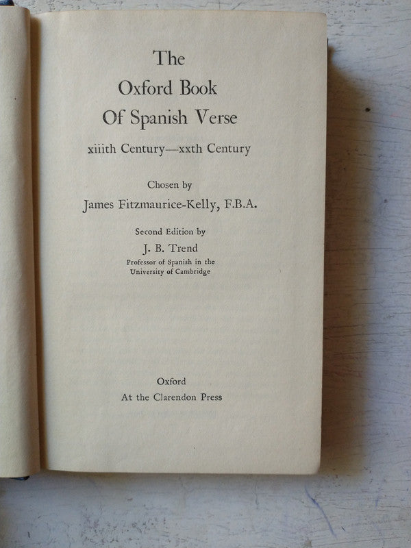 Libro usado en venta: Memoirs of hope: Renewal and endeavor de Charles de Gaulle; editorial Simon and Schuster impreso en 1971 envios a todo el mundo.2