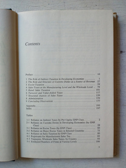 Libro usado en venta: Identificacion proyectiva y escision de James S. Grotstein; editorial Gedisa impreso en 1983 realizamos envios a todo el mundo.2