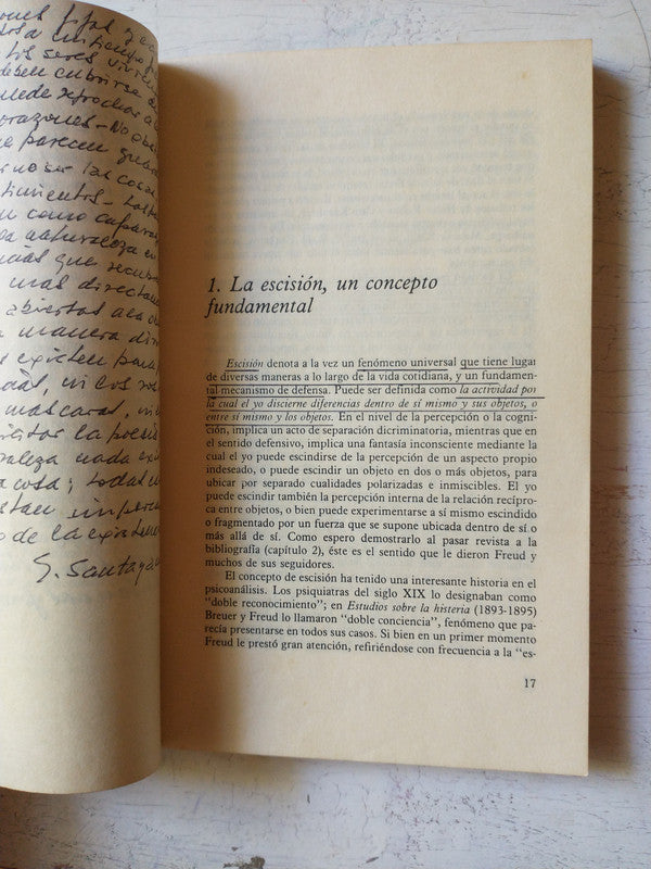 Libro usado en venta: Identificacion proyectiva y escision de James S. Grotstein; editorial Gedisa impreso en 1983 realizamos envios a todo el mundo.3