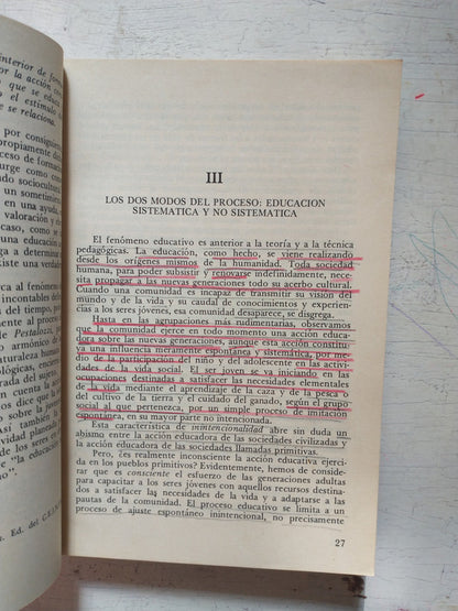Libro usado en venta: Introduccion a las ciencias de la educacion de Ethel M. Manganiello; editorial Libreria del Colegio impreso en 1980.3