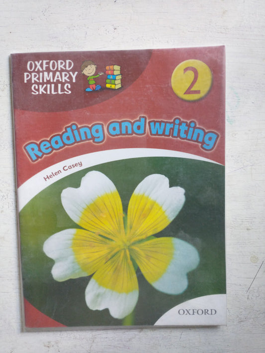 Libro usado en venta: Reading and writing 2 de Helen Casey; editorial Oxford University Press impreso en 2016 realizamos envios a todo el mundo.1
