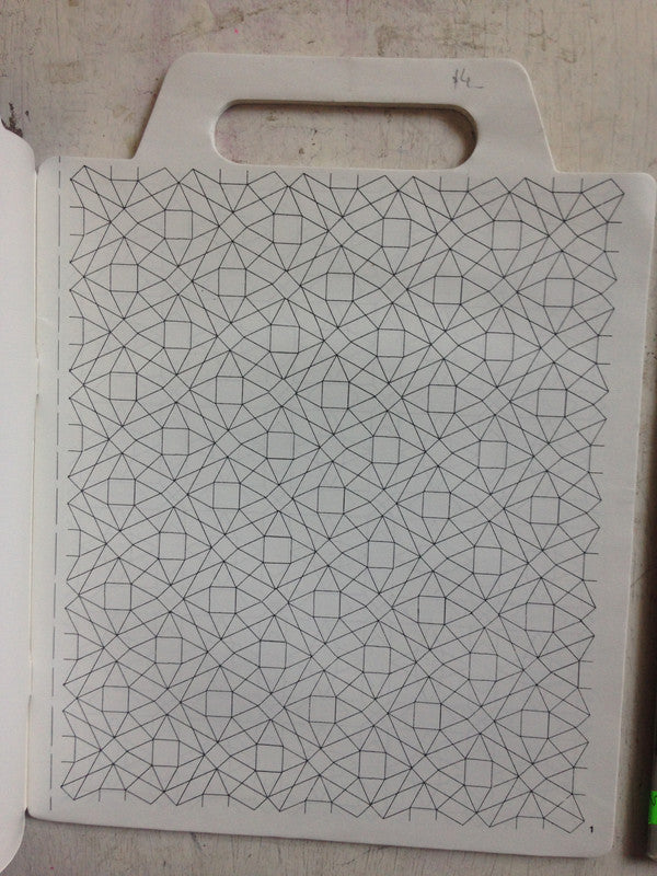 Libro usado en venta: Qualita - Sc?nes d'Objets a l'Italienne; editorial Du May impreso en 1997 realizamos envios a todo el mundo.2