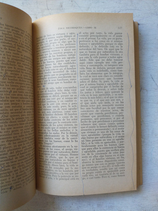 Libro usado en venta: Etica Nicomaquea - Politica de Aristoteles; editorial Porrua impreso en 1985 realizamos envios a todo el mundo.2